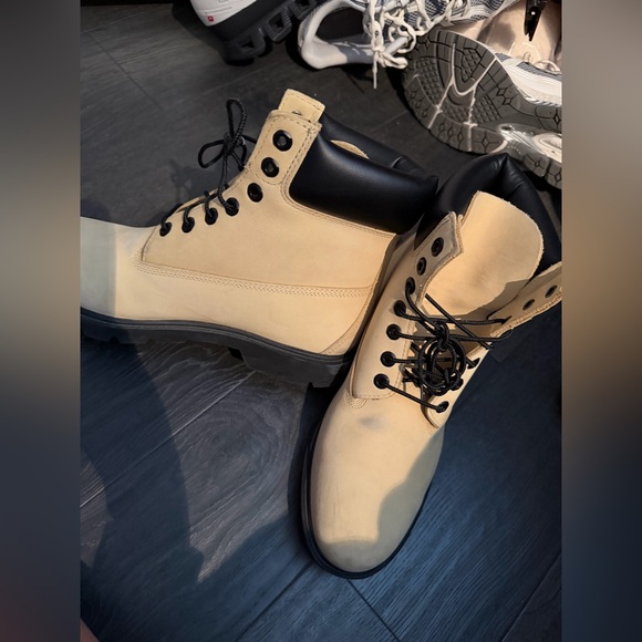 Men's Timberland classic boots light yellow